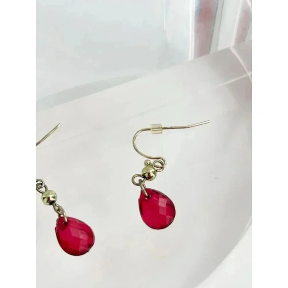 Gold Toned & Red Teardrop Gemstone Vintage Dangle Earrings - Picture 7 of 7